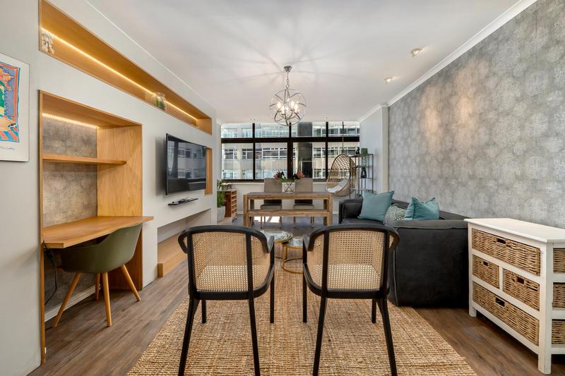 To Let 2 Bedroom Property for Rent in Sea Point Western Cape